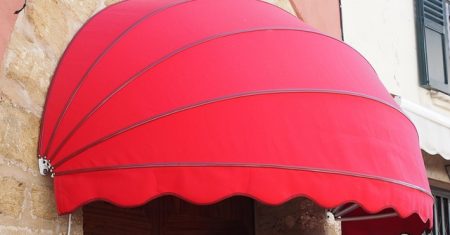 Arquitetura bioclimática: como os toldos ajudam no controle térmica